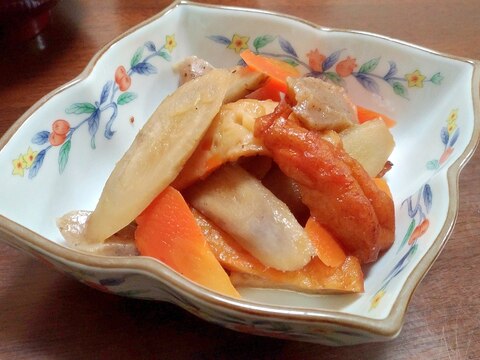 さつま揚げとごぼうの煮物